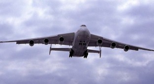 "Монстры" транспортных перевозок - гражданская авиация (ч.1)